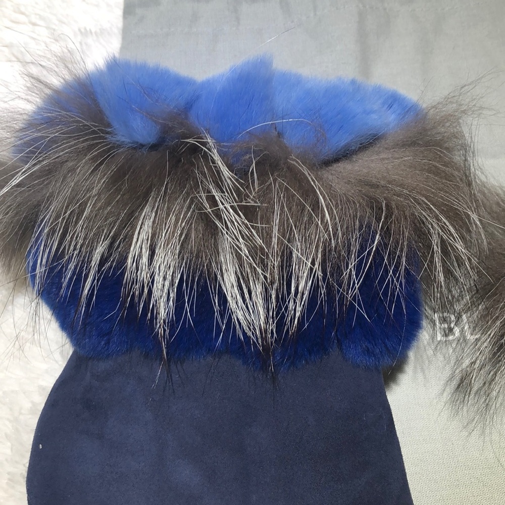 Manolo Blahnik Mink and Fox Fur ankle booties - Picture 6 of 8